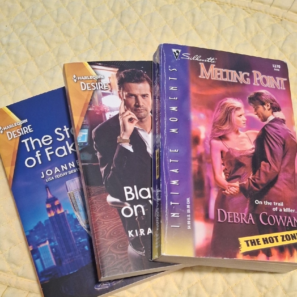 Harlequin Romance Novel Set